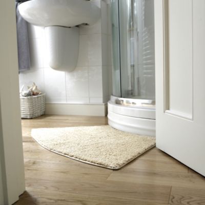 Curved Shower Mats