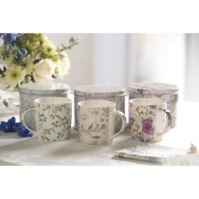 Cavania Mugs