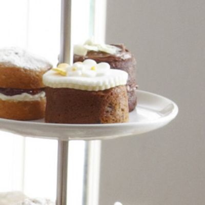 Mini Easter Fruit Cakes