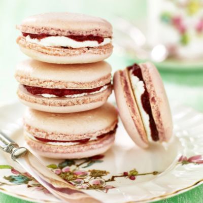 Raspberry & Almond Kisses