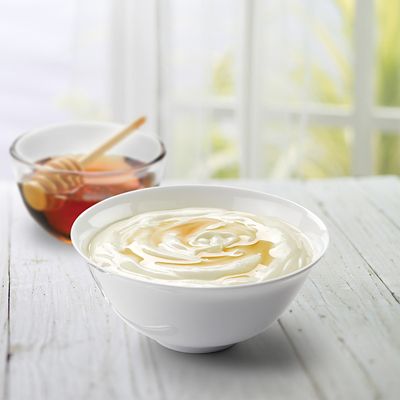 EasiYo Greek Style With Honey 1kg Yogurt Mix (5 x 210g) image(2)