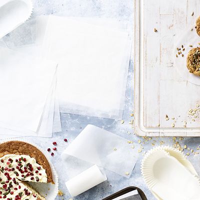 100 Baking Parchment Liner Paper Squares 18cm image(2)