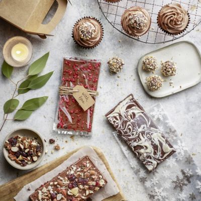 50 Clear Gusseted Presentation Gift Bags 20 x 28cm image(5)