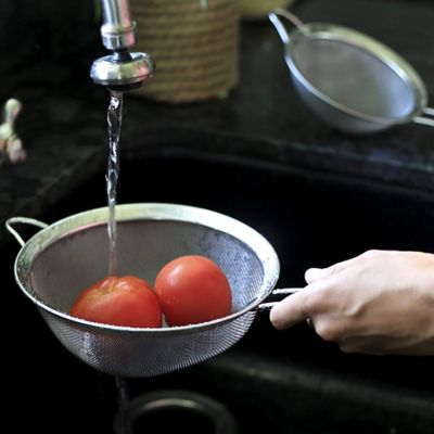 18cm Soft-Grip Sieve image(2)