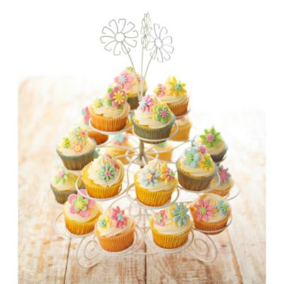 Daisy Swirly Cupcake Stands | Lakeland