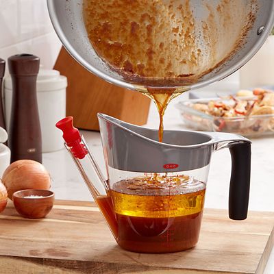 OXO Good Grips Large Fat Separator Cup image(2)