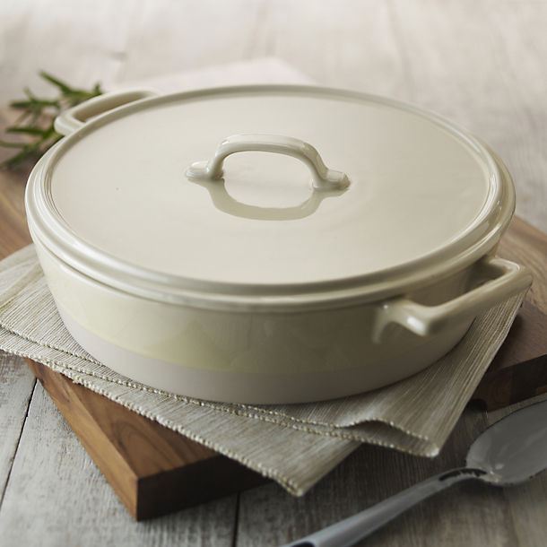 delicious. Large Round Casserole with Lid image(1)