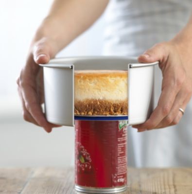 Lakeland PushPan Loose Based 18cm Cake Tin - Round - (Image 2)