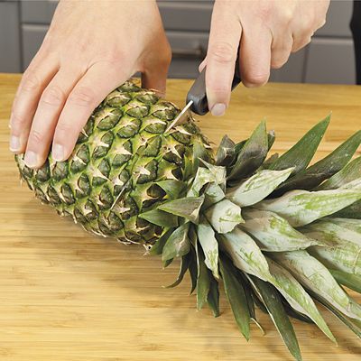 Pineapple Corer, Slicer and Wedger image(5)