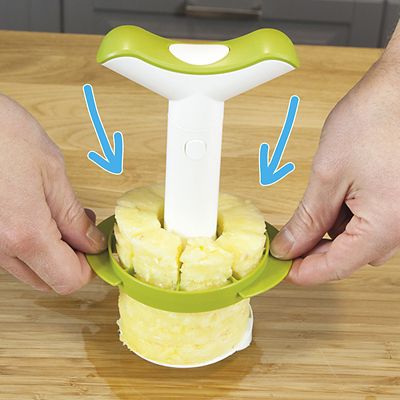 Pineapple Corer, Slicer and Wedger image(8)