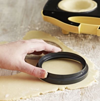 Lakeland Electric Pie Maker image(2)