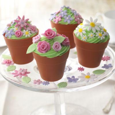 6 Silicone Flowerpot Cupcake Moulds image(5)