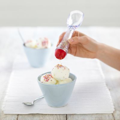 Scoop 'n' Sprinkle image(1)