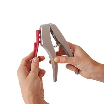 Zyliss Garlic Press image(7)