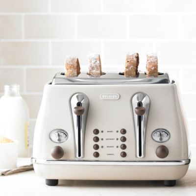 Delonghi Vintage Icona Toaster Cream