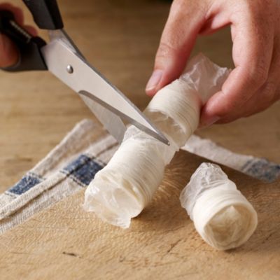 Lakeland Make-Your-Own Lincolnshire Sausage Kit image(3)