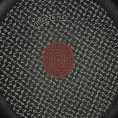 Tefal® Preference Pro Cookware 18cm Saucepan 2.1L - 18cm image(2)