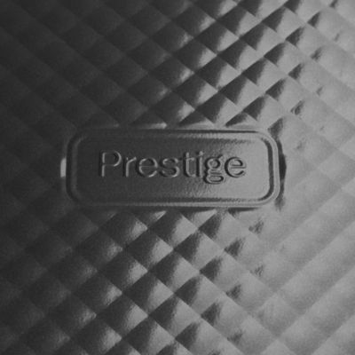 Prestige® Inspire Cake Tin image(2)