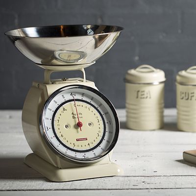 Typhoon® Bella Cream Mechanical Kitchen Weighing Scales image(4)