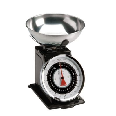 Old fashioned outlet kitchen scales