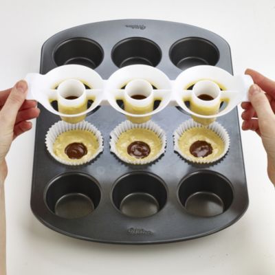 Two Tone Cupcake Pan image(5)