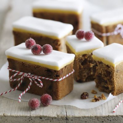 12 My Kitchen Mini Loaf TIn Liners image(2)