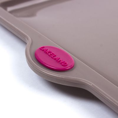 Lakeland Silicone Oven Tray - (Image 2)