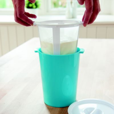 Lakeland Electric Greek-Style Yogurt Maker image(2)