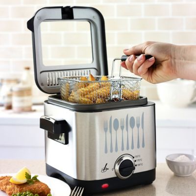 Lakeland 1.5L Compact Deep Fat Chip Fryer image(2)