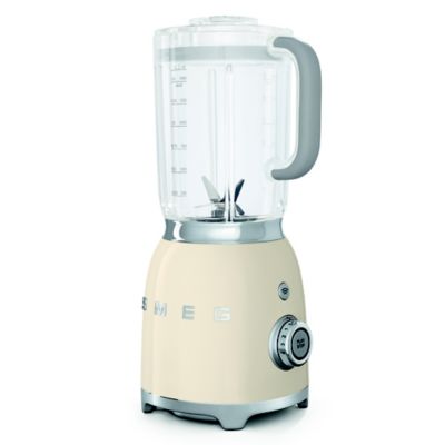 Smeg Retro Cream BLF01 Blender image(1)