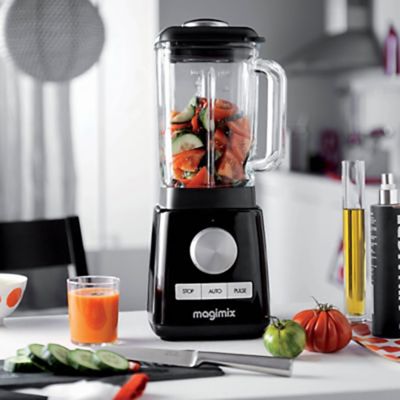 Magimix 11610 Black 1.8L Le Blender  alt image 2