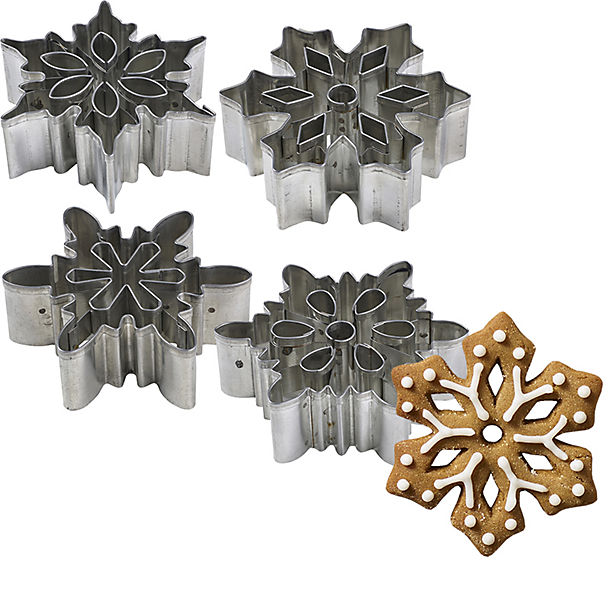 4 Snowflake Cookie Cutters image(1)
