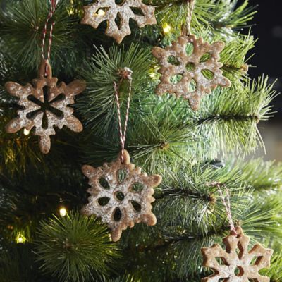 4 Snowflake Cookie Cutters image(3)