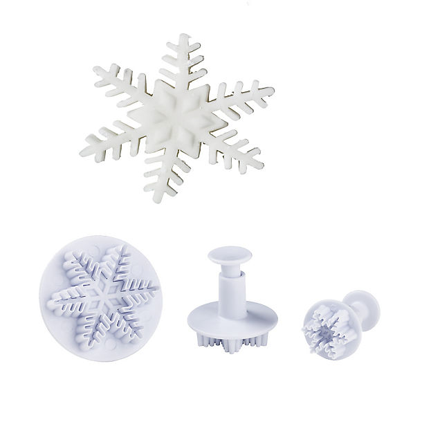 3 Snowflake Cutters image(1)