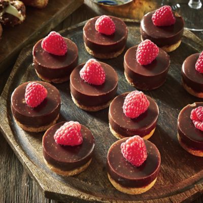 Loose-Based Mini Bites Dessert Tin image(2)