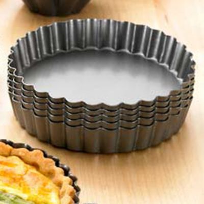 6 Loose Based Tartlet Tins image()