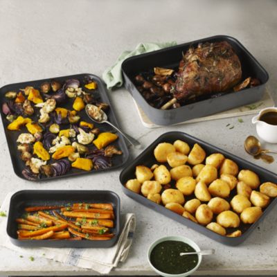 Hard Anodised Shallow Roasting Tin 37 x 26cm - (Image 2)