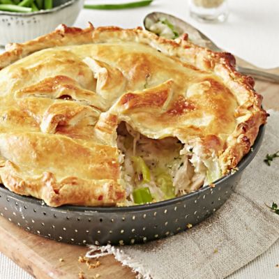 Perfobake 23cm Perforated Round Pie Tin - (Image 2)