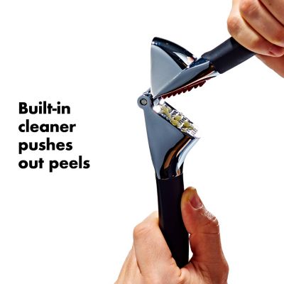 OXO Good Grips Garlic Press image(7)