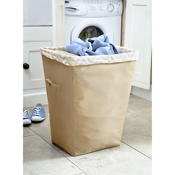 everfresh® Laundry Hamper image(1)