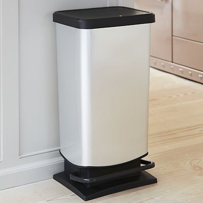 Rotho Kitchen Waste Pedal Bin - Metallic Effect 40L - (Image 2)