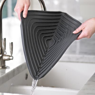 Joseph Joseph® Flume Draining Mat image(2)