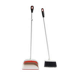 OXO Good Grips Upright Dustpan and Brush Sweep Set