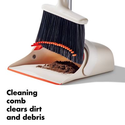 OXO Good Grips Upright Dustpan and Brush Sweep Set image(4)