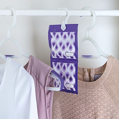 No Spill Hanging Moisture Traps image(3)