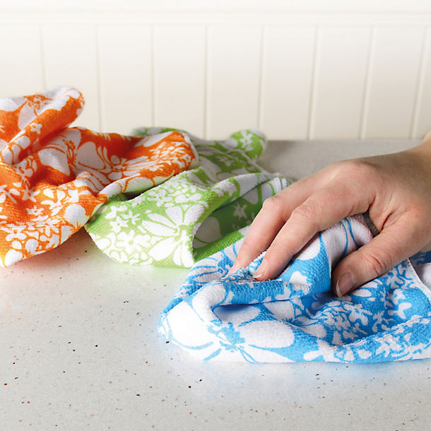 5 Bright Blooms Cleaning Cloths image()