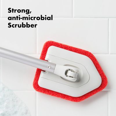 OXO Good Grips Extendable Tub and Tile Scrub image(3)