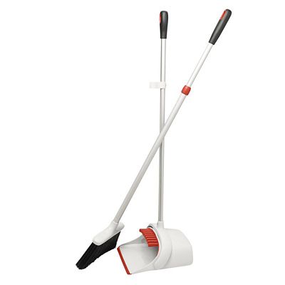 OXO Good Grips Telescopic Upright Dustpan and Brush Sweep Set image(9)