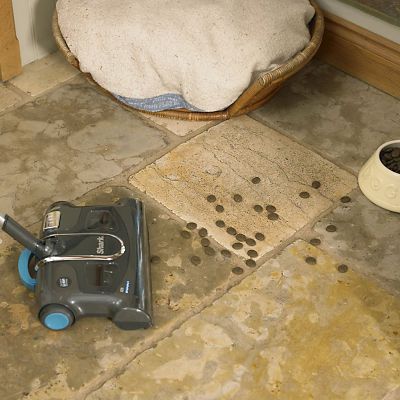 Shark® Rechargeable Electric Cordless Sweeper Plus V3800 image(5)