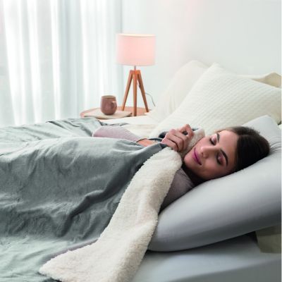 Dreamland Velvety Electric Heated Throw Grey & Cream - 135 x 180cm image(2)